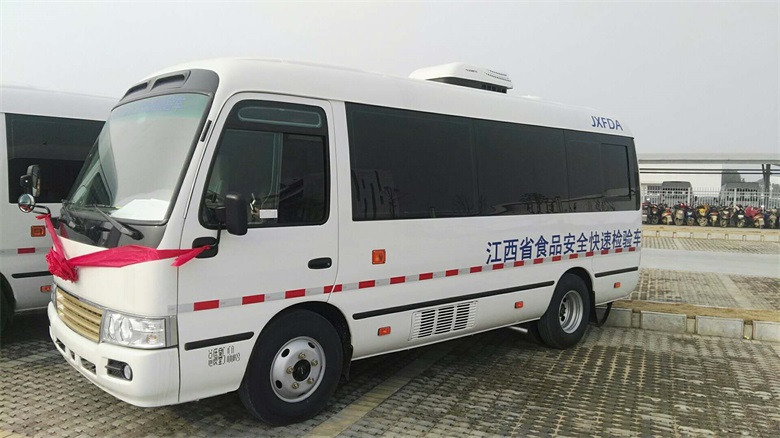 E51799E8@5EDD921C.553D655A.jpg